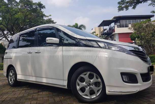 Dijual Mobil Bekas Tangerang - Mazda Biante 2014 Otosia.com