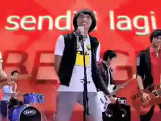 Beage Tak Sendiri Lagi Mp3 Download 3 91 Mb Stafaband