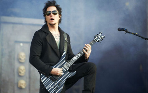 Avenged Sevenfold  8 Fakta Soal Gitaris Avenged Sevenfold 