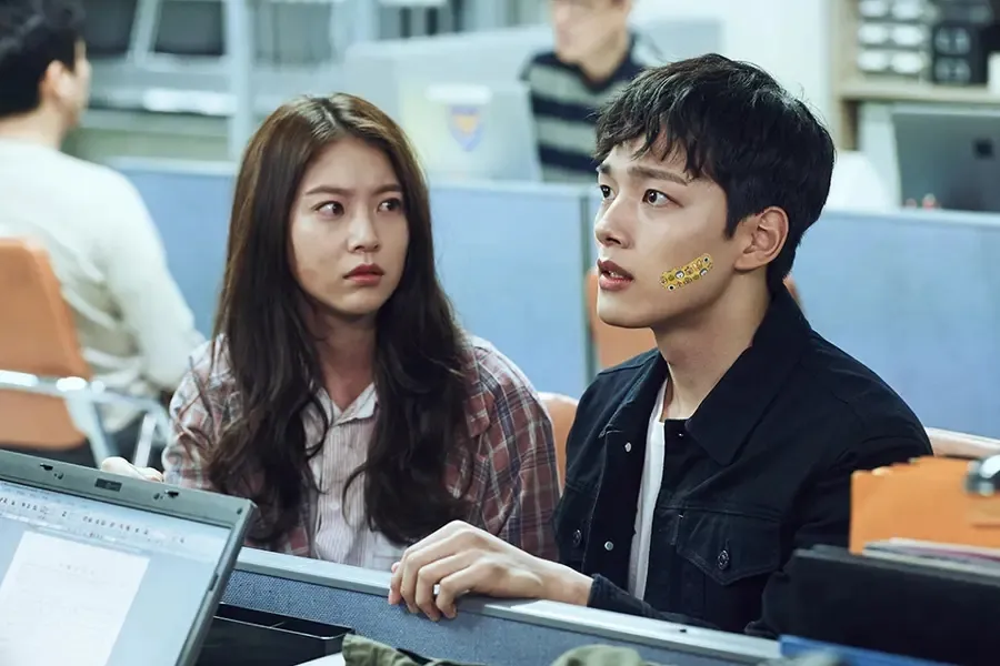 Drama Circle: Two Worlds Connected (credit: imdb.com)