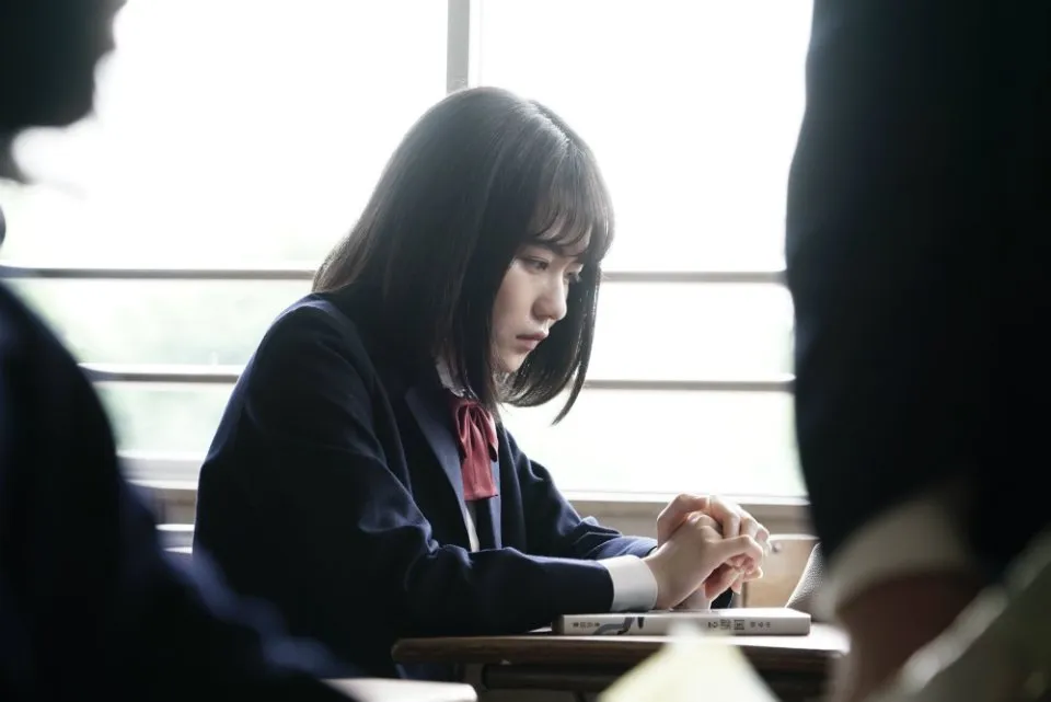 Drama Iari: Mienai Kao (credit: mydramalist.com)