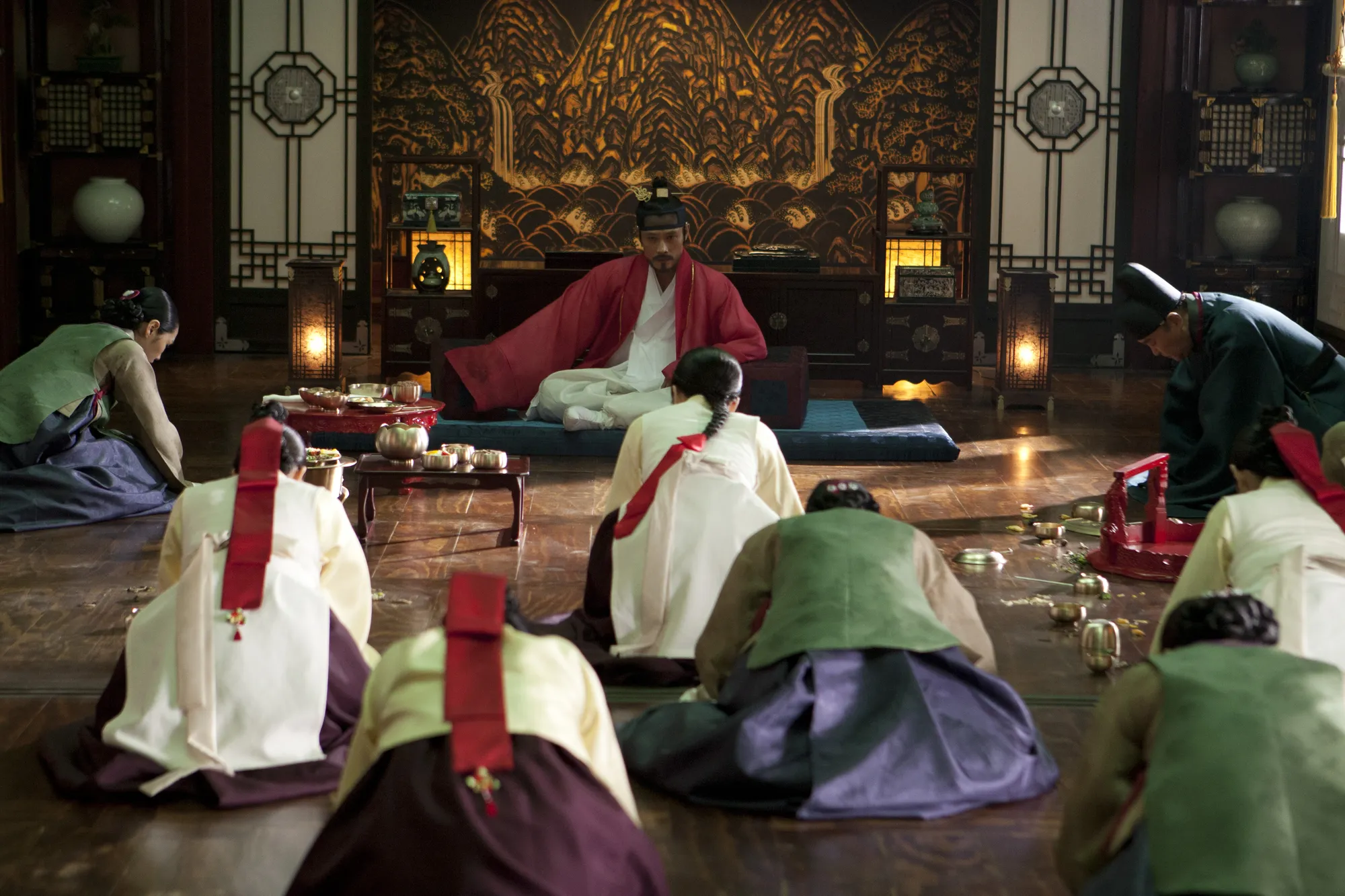 MASQUERADE (2012)