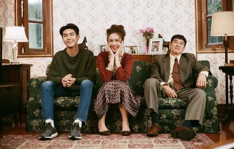 MAY-DECEMBER ROMANCE (2021)