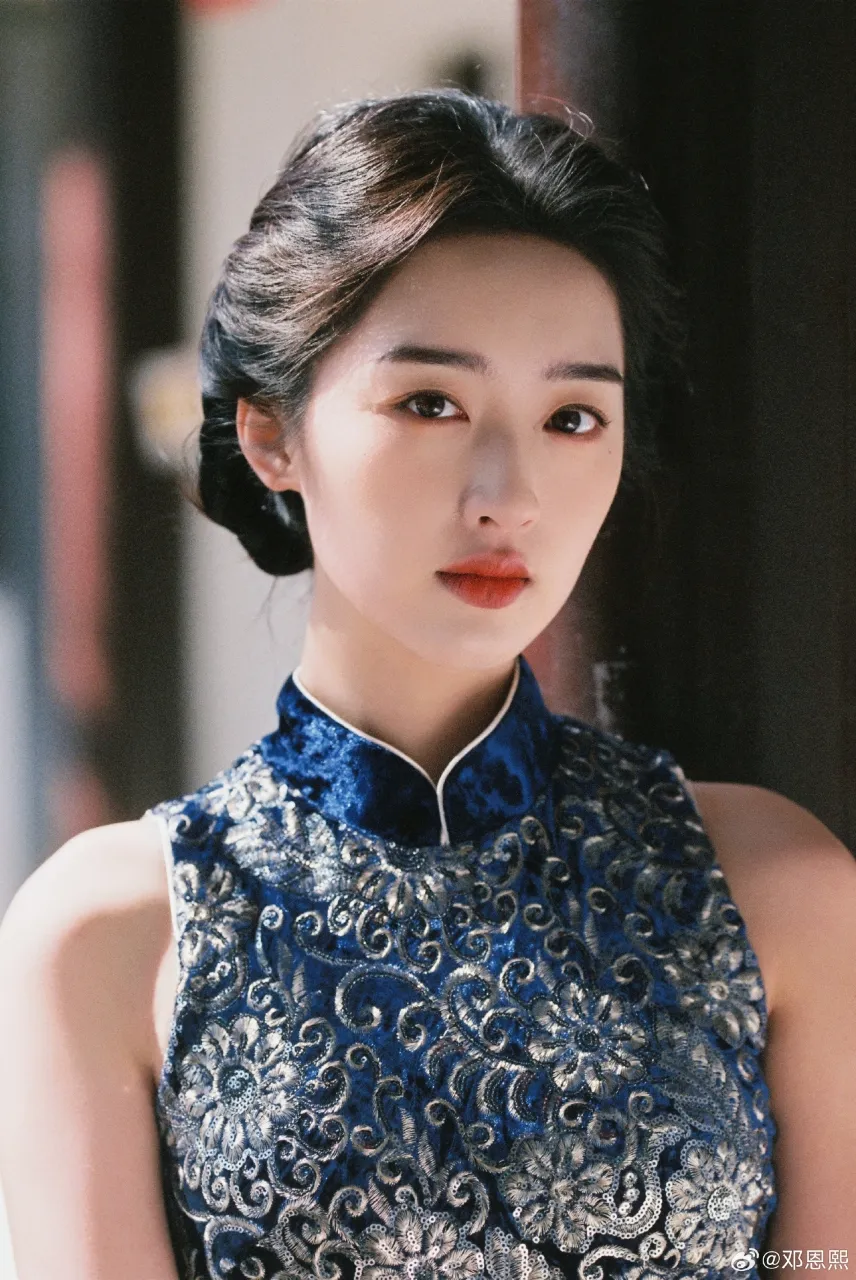 Deng Enxi - copyright: weibo.com