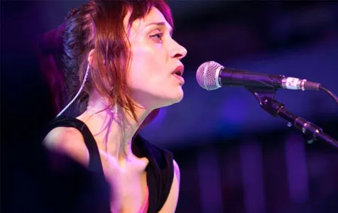 Fiona Apple vs Epic