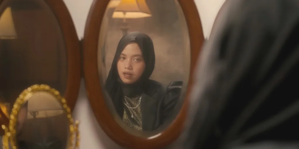 Hanin Dhiya - Dia Hanya Untukku