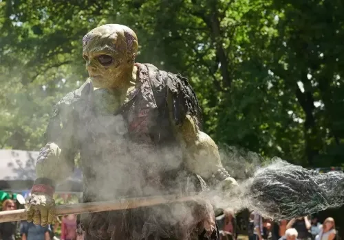 Film The Toxic Avenger (cr: Legendary Entertainment)