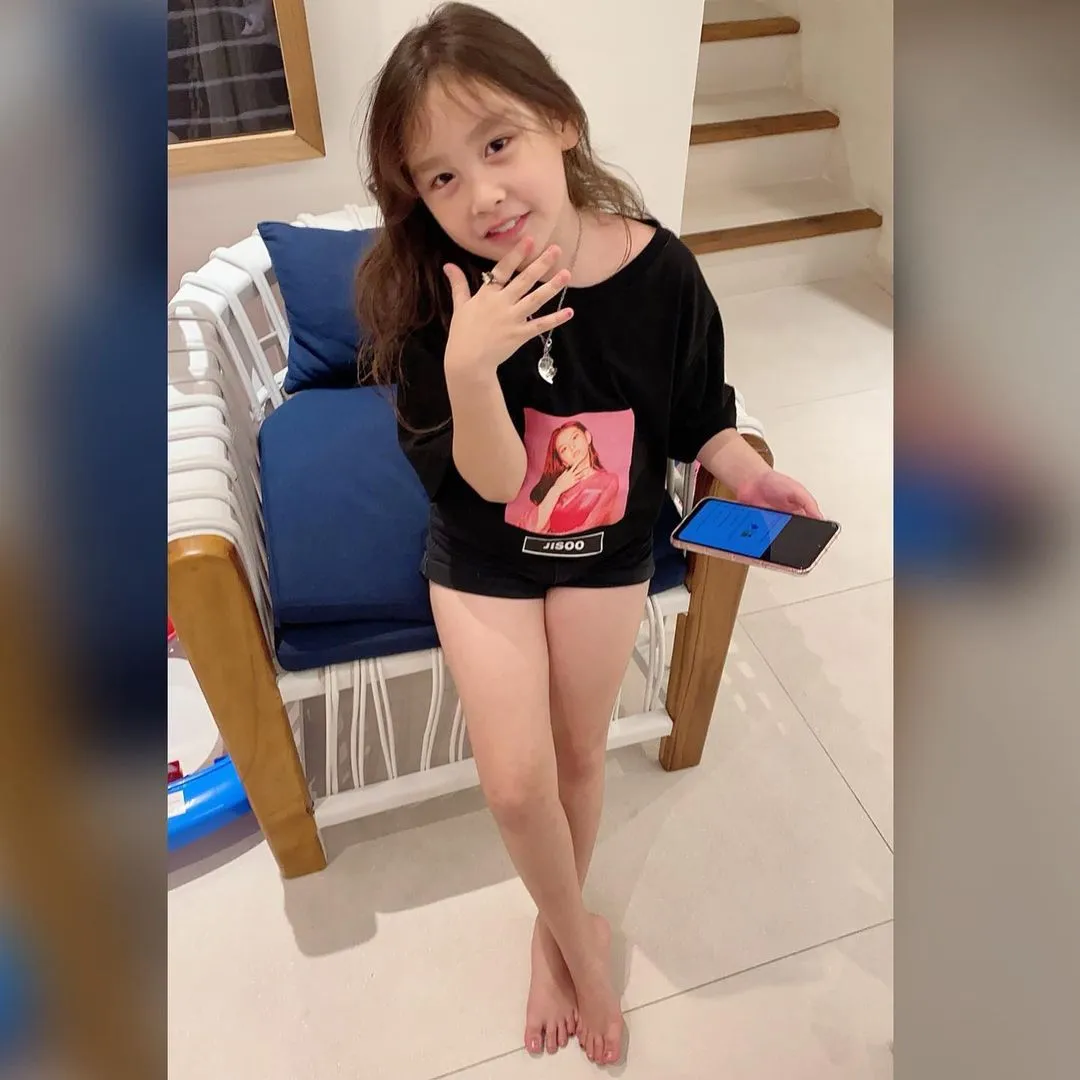 Potret Eleeya Anak Celine Evangelista (Credit: Instagram/jelley.koaci)