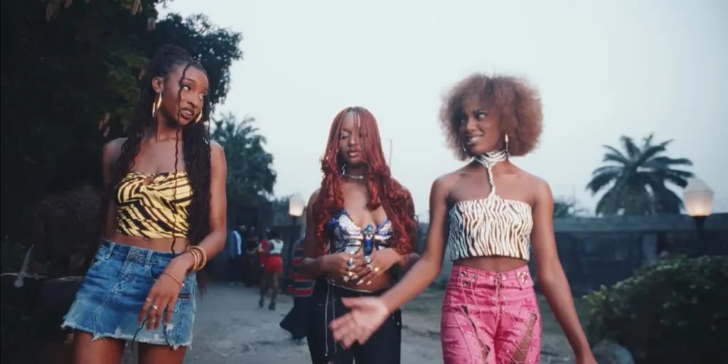 Ayra Starr ft. CKay - Beggie Beggie