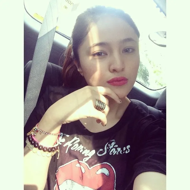 instagram.com/marshanda99