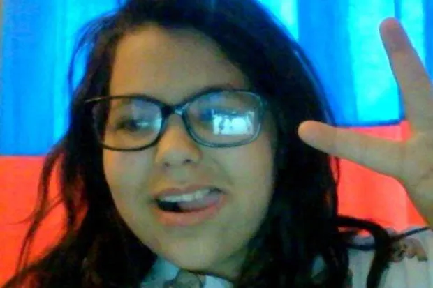 Paige Daughtry meninggal karena kelewat bersih dengan menyemprotkan deodoran ke wajahnya sendiri © metro.co.uk