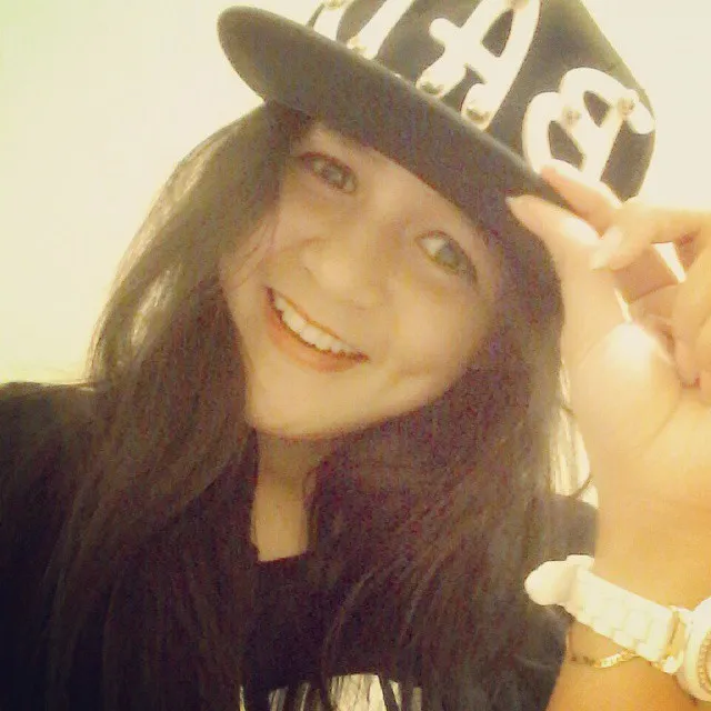 Chaca istri Andika Mahesa mengaku pernah memergoki suaminya dengan wanita lain. 姆nstagram.com/andikamahesa