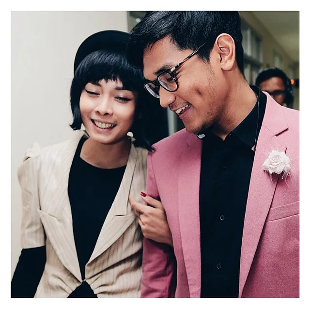 Apakah hubungan mereka sekedar fashion stylist - artis? ©IG arez27