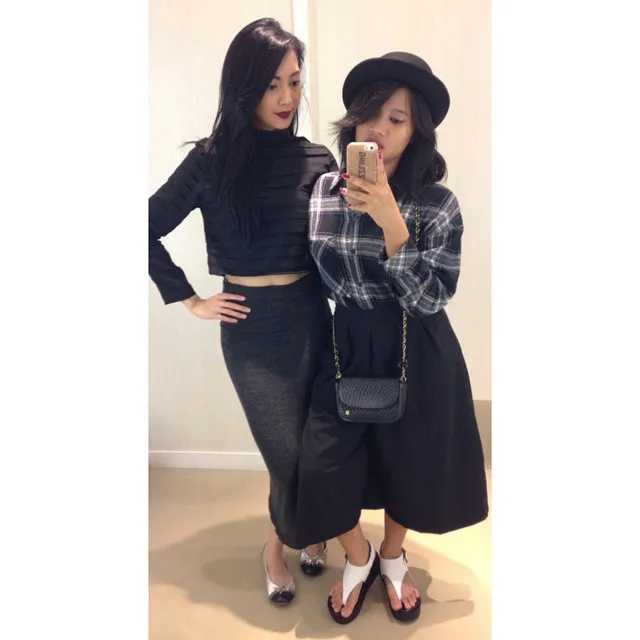 Ririn Dwi Ariyanti dan anak terlihat sama-sama cantik © Instagram/Ririn Dwi Ariyanti