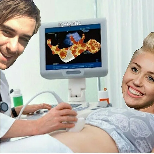 Foto Miley Cyrus sedang USG © Instagram®/Miley Cyrus