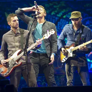 Coldplay - A Whisper ( Terjemahan )