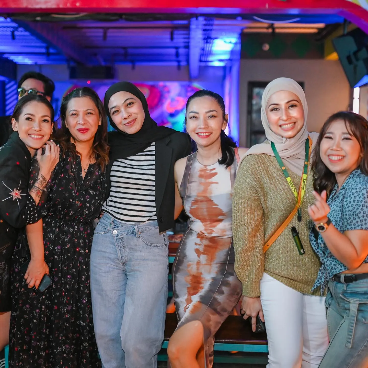 Jajaran selebriti cantik hadir di ultah Surya Insomnia dan Tyara Renata (credit: Instagram.com/mieke_amalia/)