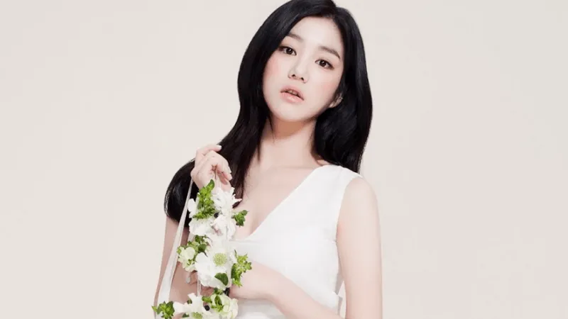 Kesempatan Lee Yoo Bi untuk jadi pemeran utama pun harus tertunda. ©koreaboo.com