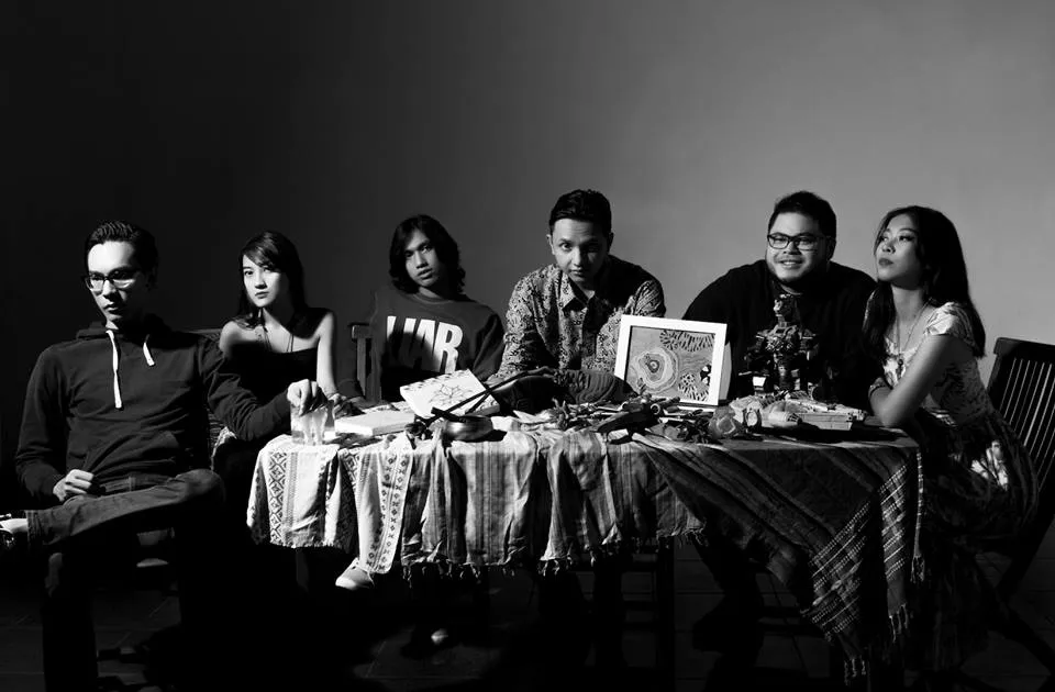 Barasuara (kiri ke kanan) Marco, Asteriska, Gerald, Iga, TJ dan Puti © facebook.com/barasuara