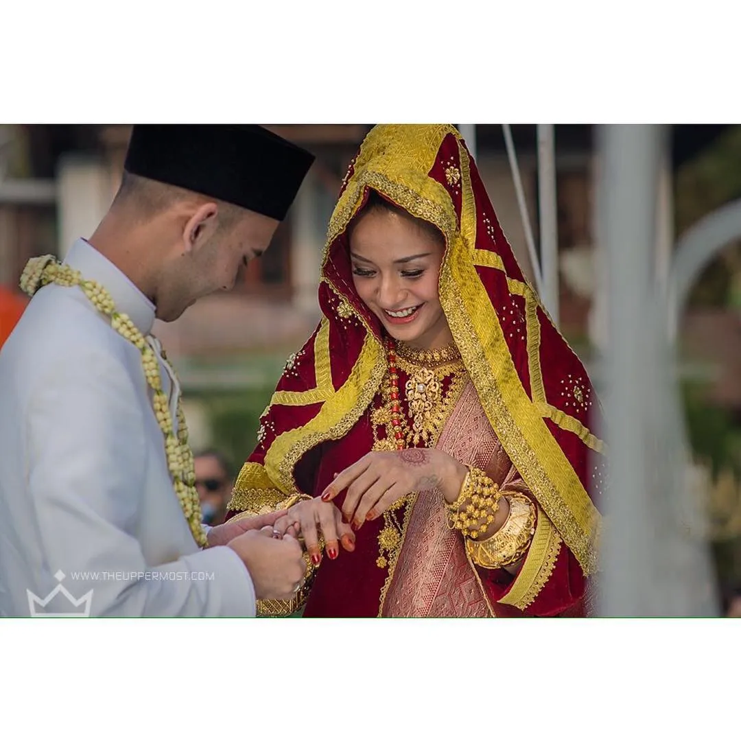 Kirana Larasati resmi dinikahi oleh pria yang selama ini menjadi kekasihnya, Gantama F Gandjar. ©instagram.com/kiranalarasati