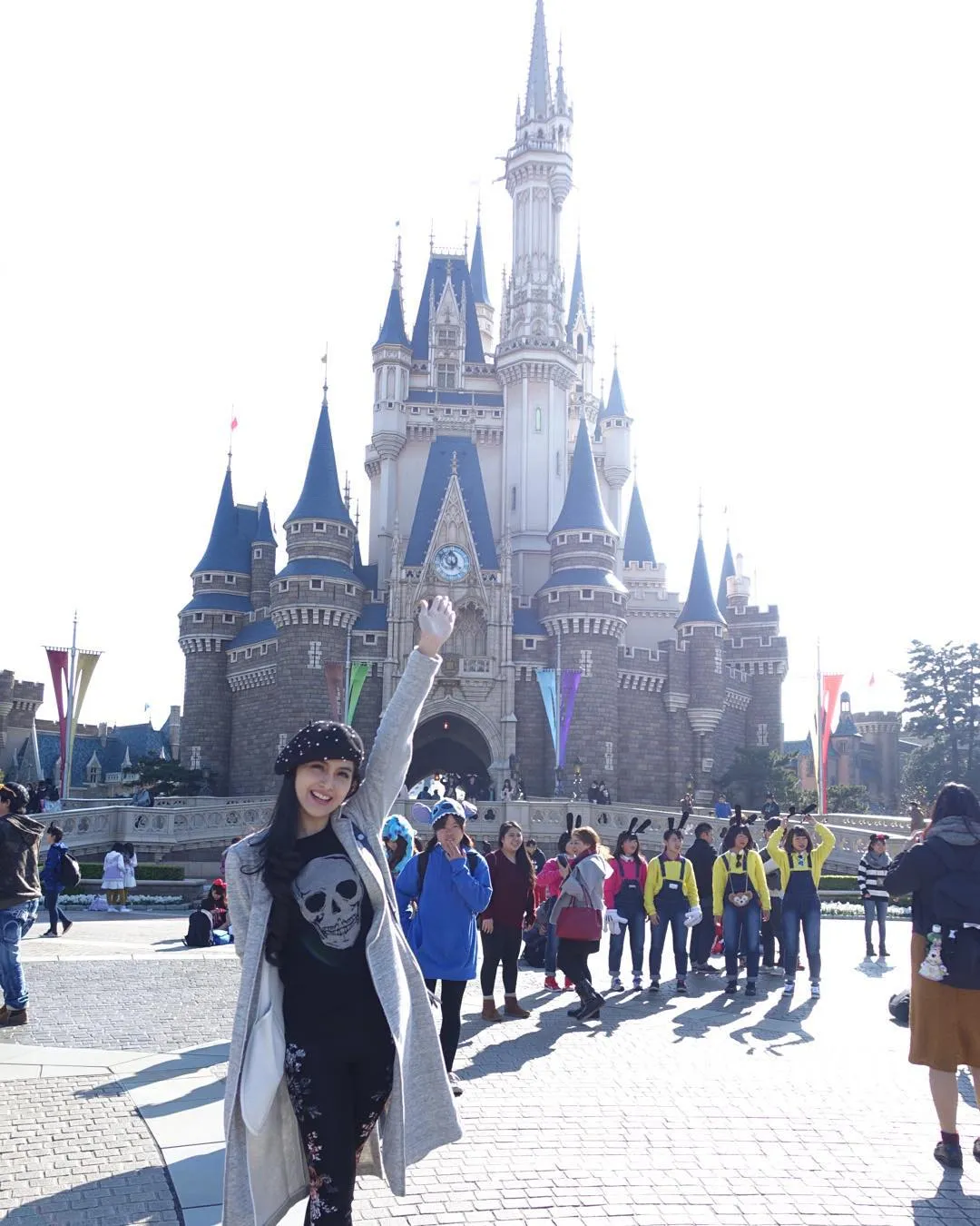 Sandra Dewi habiskan momen tahun baru di Tokyo bersama 15 anggota keluarganya. ©instagram.com/sandradewi88