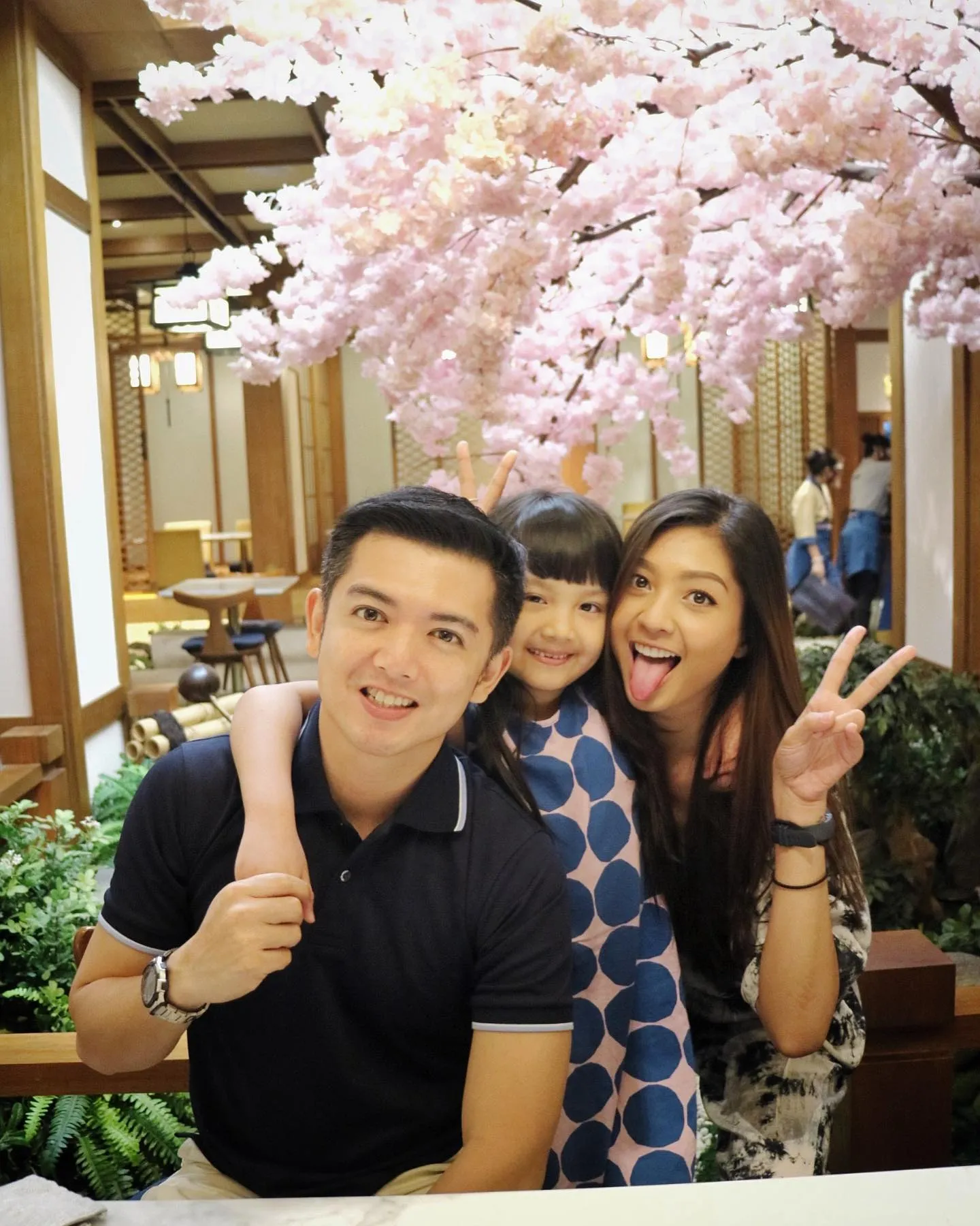 (credit: instagram.com/lizaellyp)