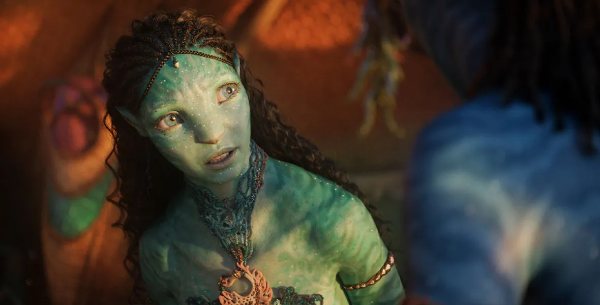 Bailey Bass berperan sebagai Tsireya, Na'vi yang tinggal di samudera. (Foto: 20th Century Fox)