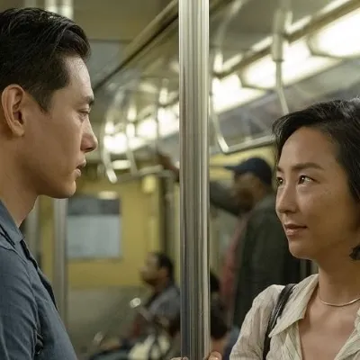 12 Rekomendasi Film Bertema Cinta Lama Bersemi Kembali, Bikin Baper Maksimal