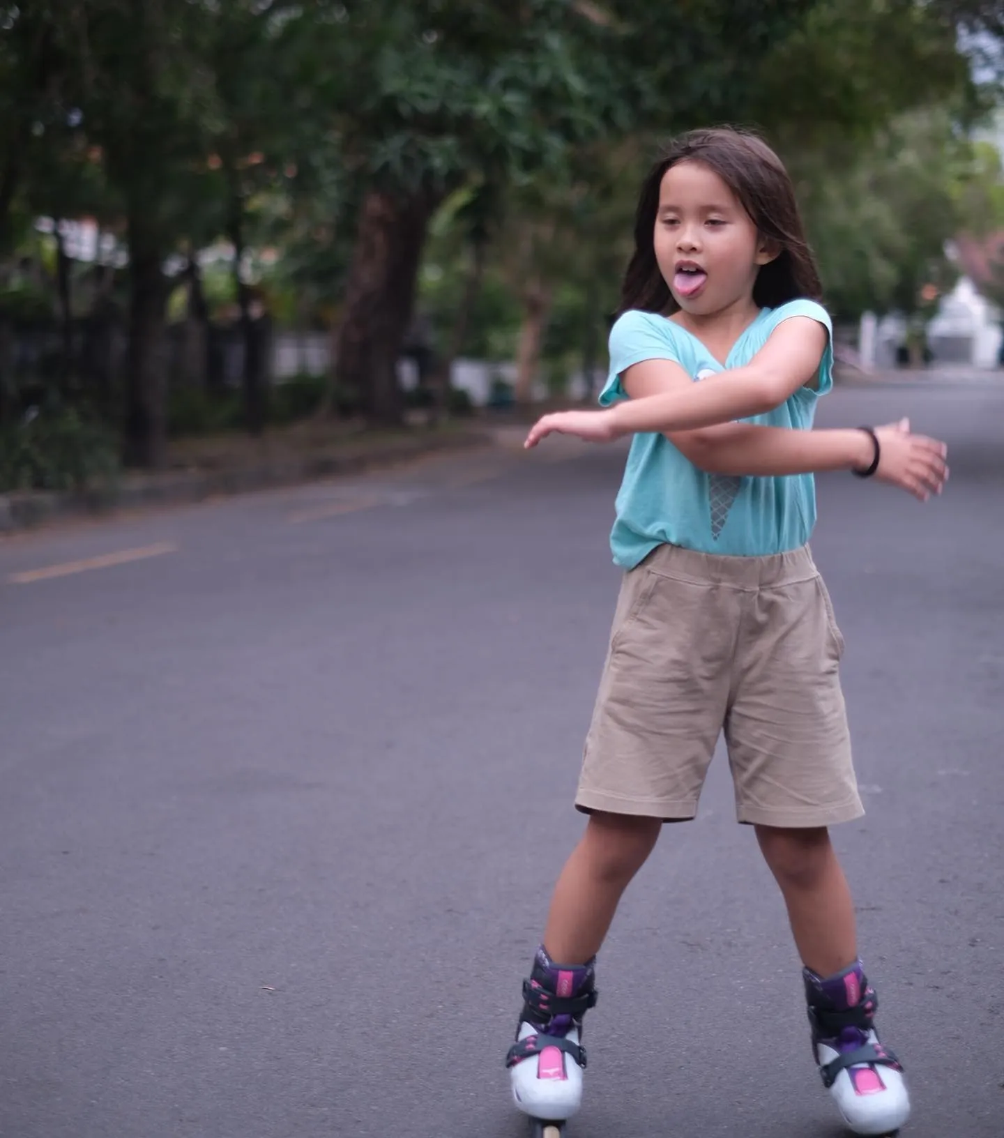 (credit: instagram/kalamadali)