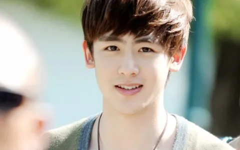 Nichkhun 2PM