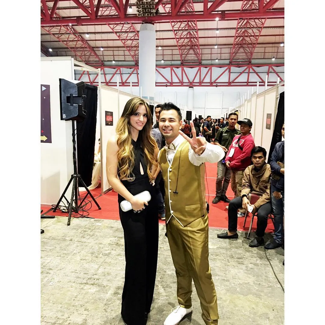 Nia Ramadhani kangen dengan sahabat lamanya. ©instagram.com/ramadhaniabakrie