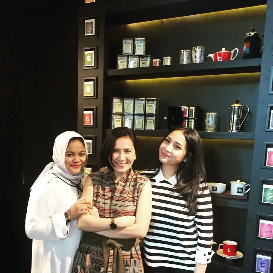 (credit: Instagram.com/divanadia/)