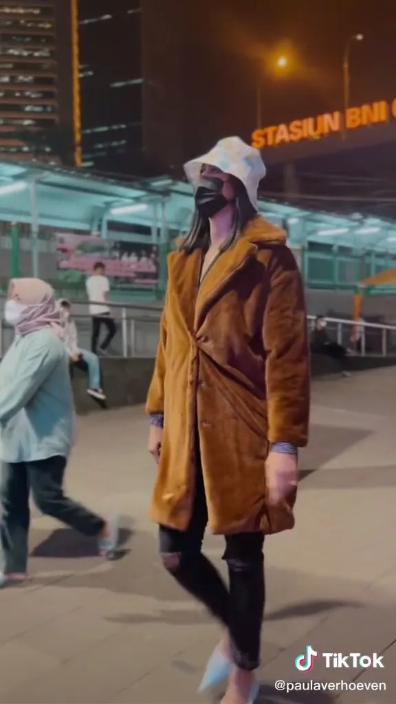 (credit: tiktok.com/paulaverhoeven)