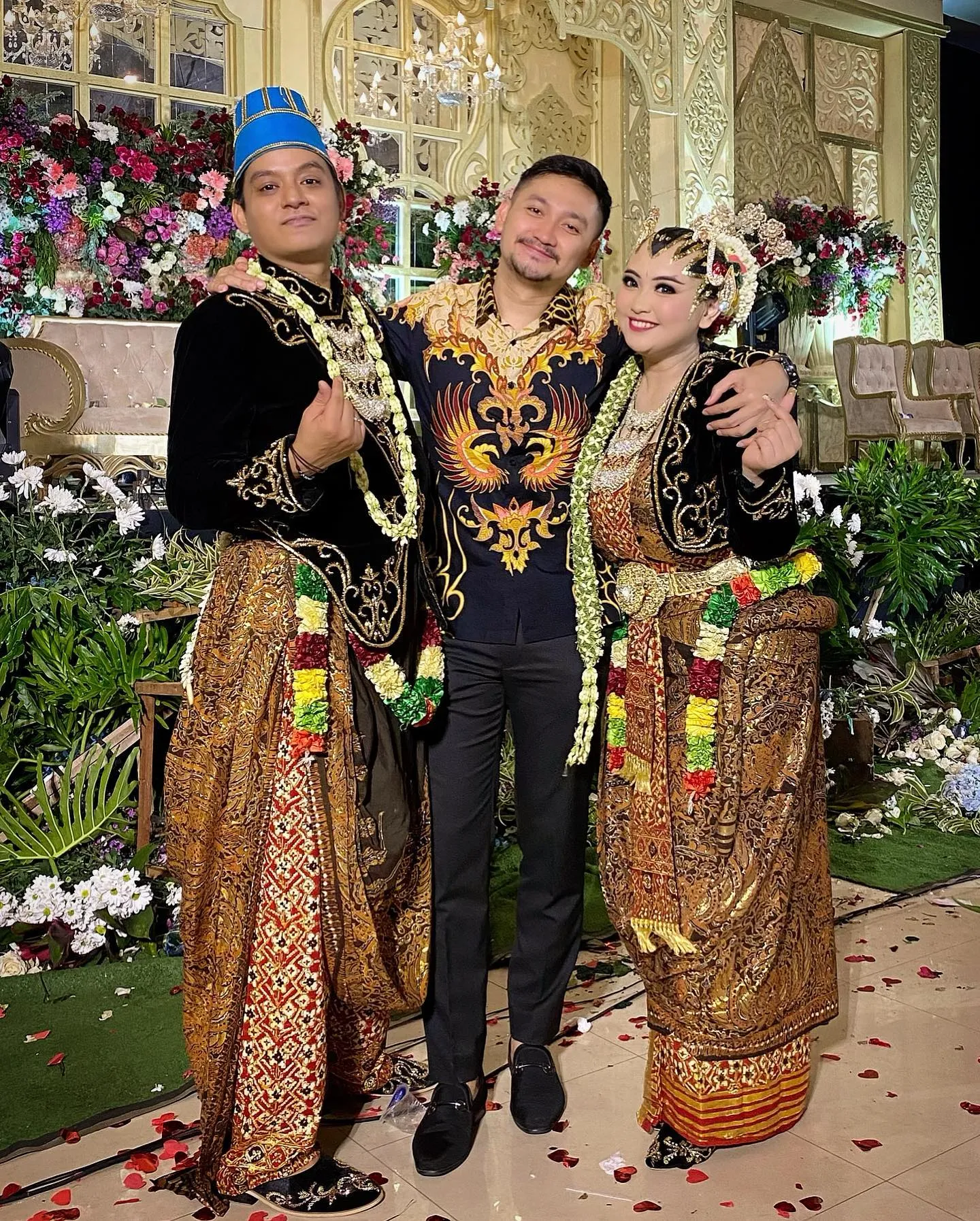 (credit: Instagram.com/anggawijaya88/)