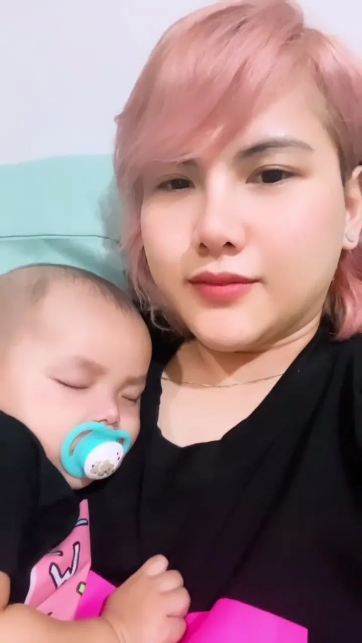 Kini Adopsi Bayi Perempuan