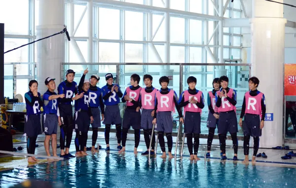 Cast Running Man dan bintang tamu saat menggelar syuting ©dkpopnews.net