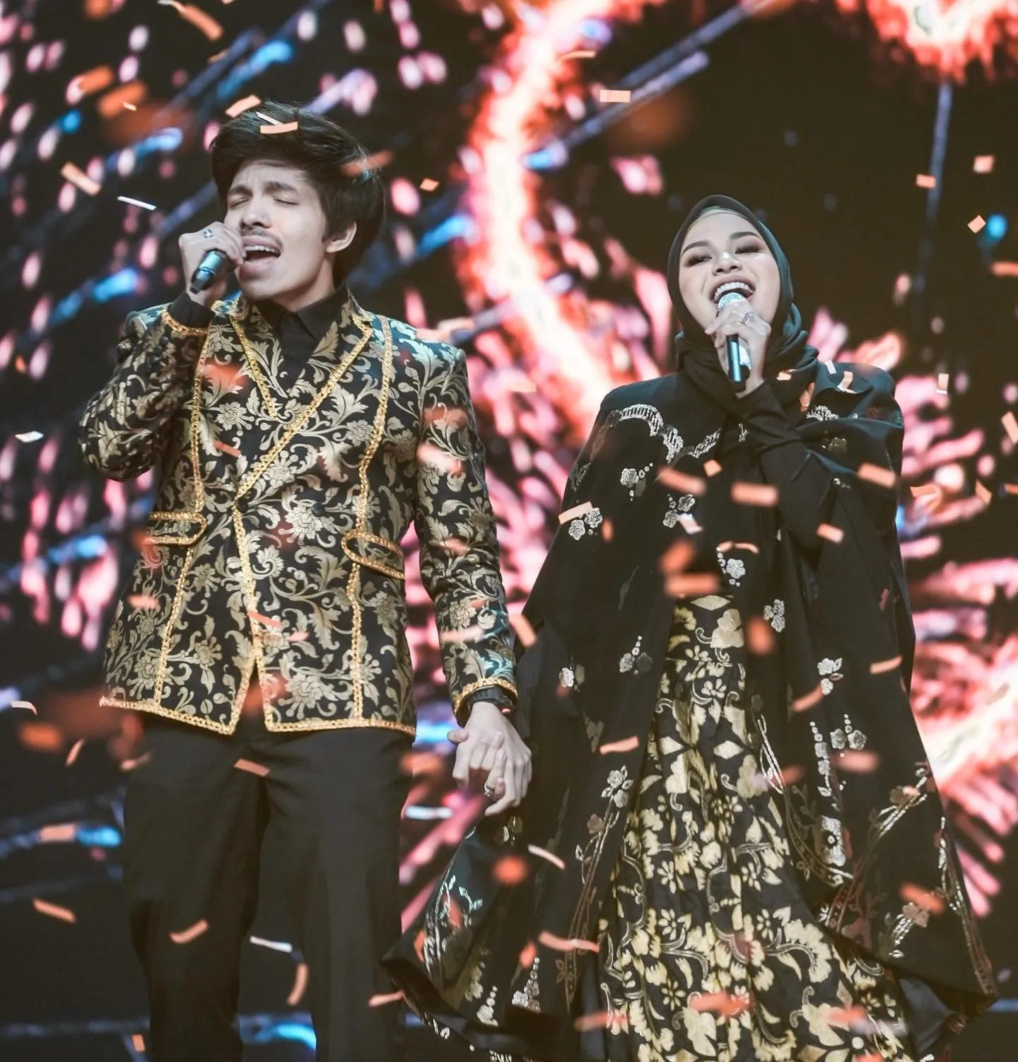 (credit: Instagram.com/aurelie.hermansyah/)