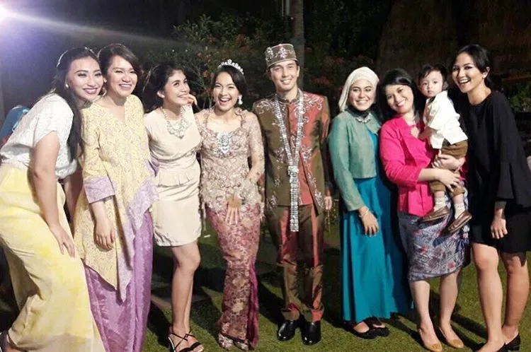 Dimas Aditya - Tika Bravani resmi menikah. ©instagram.com/sabrinachka