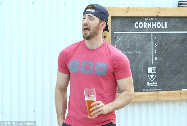 Chris Evans © splashnews