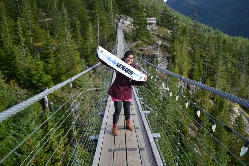 Salah satu ELF asal Kanada yang memberikan dukungan untuk Super Junior foto via SJ-WORLD