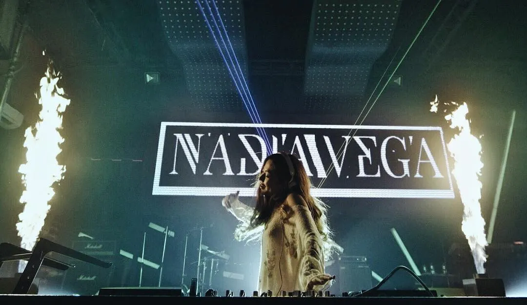 Nadia Vega mulai populer di dunia DJ © Instagram/thenadiavega