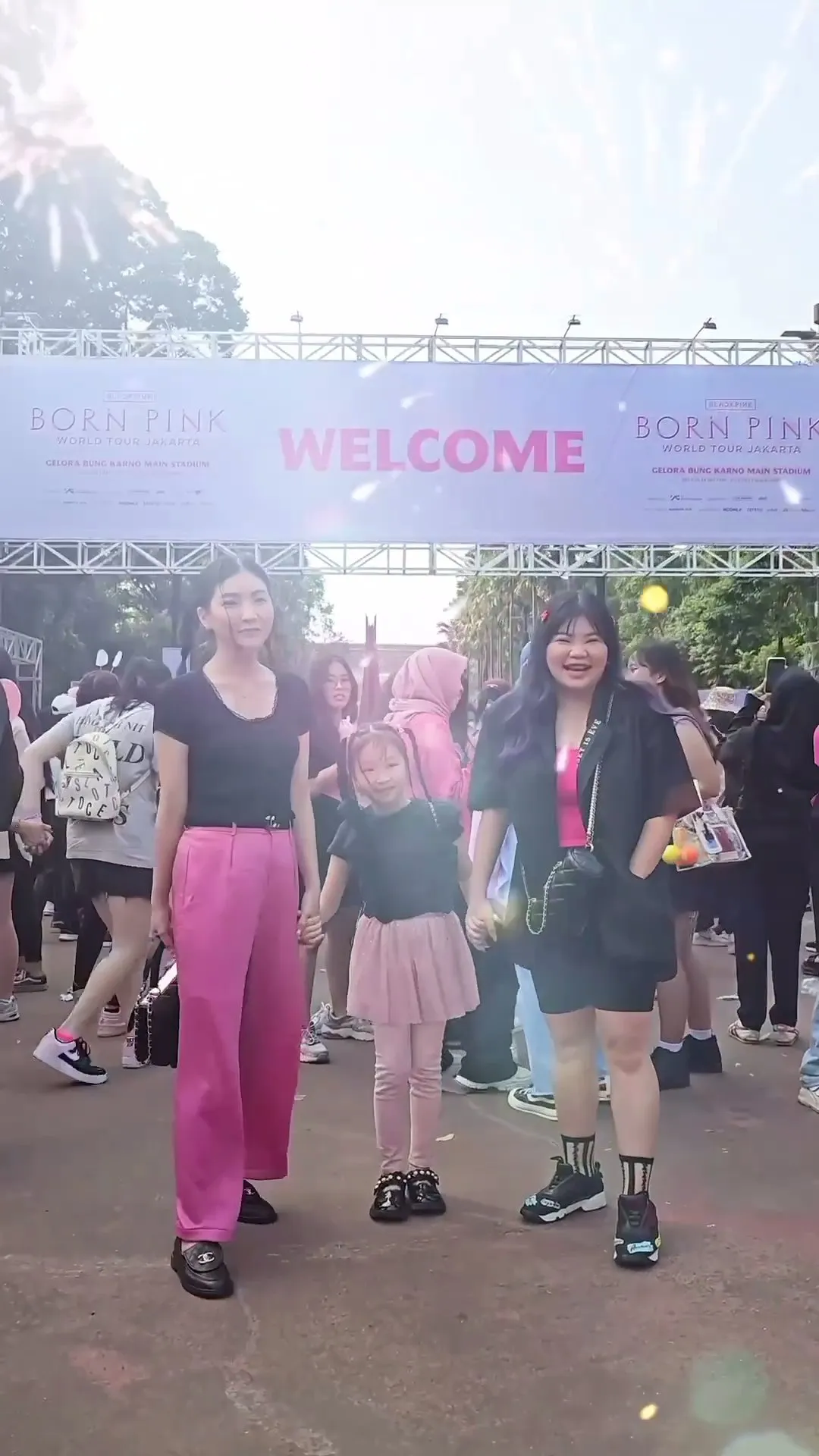  (credit: Instagram.com/sarwendah29/)