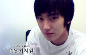 Lee Sungmin | Foto Jadul Narsis di Webcam 10 Seleb K-Pop Idolamu