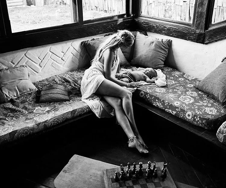 Candice memberikan yang terbaik untuk putranya © Instagram.com/angelcandice