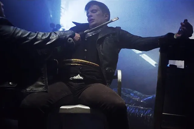 Aduh! Mau diapakan itu? @www.hollywood.com