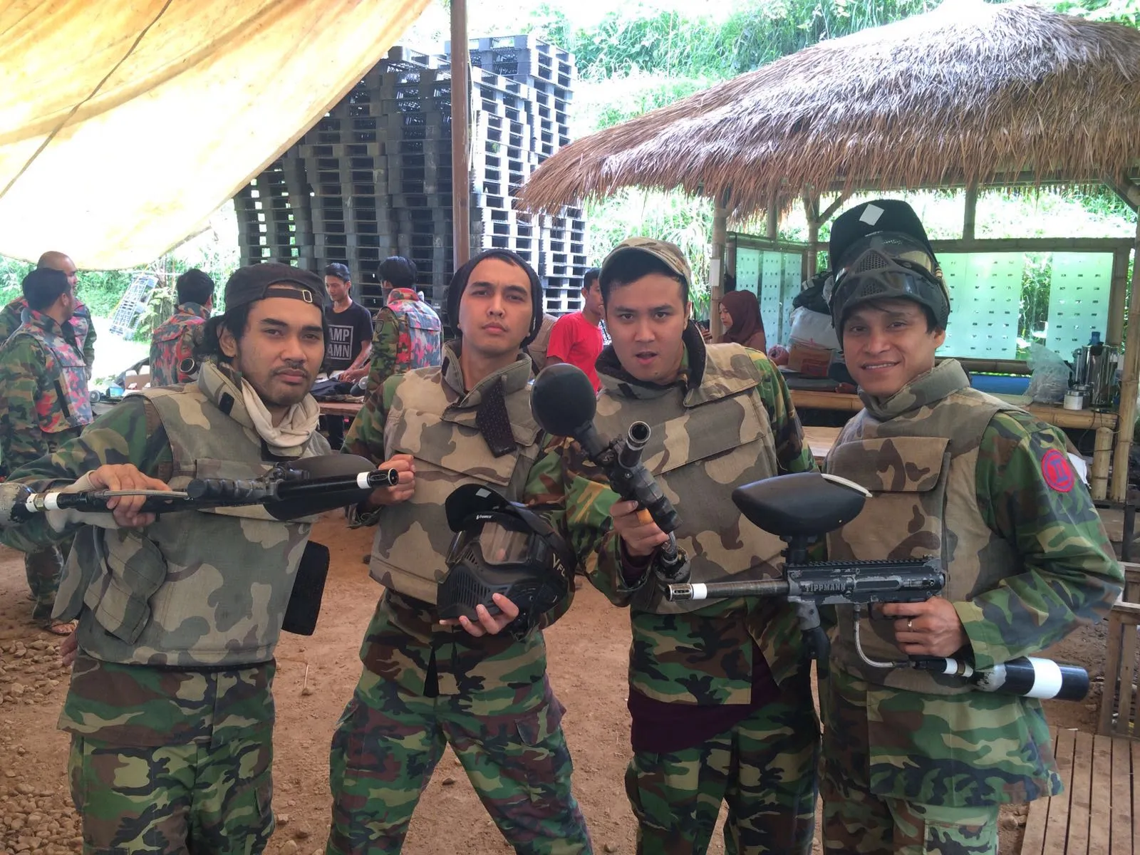 Main paintball bersama Lyla, seru dong. ©KapanLagi.com/Dedi Rahmadi