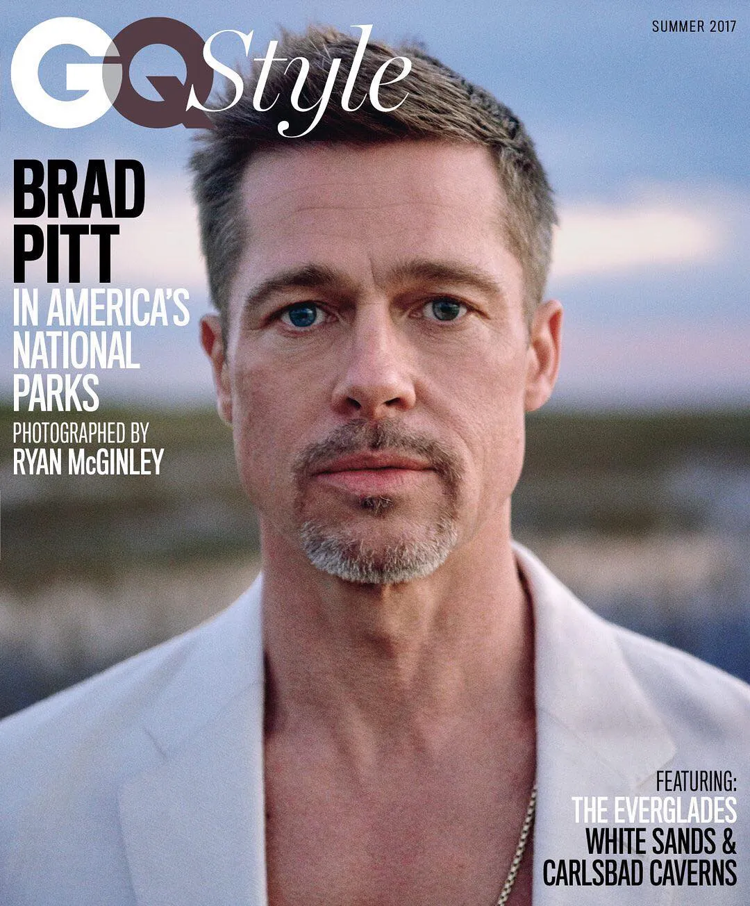 Ada 3 cover majalah GQ yang menampilkan wajah tampan Brad Pitt © instagram.com/gq