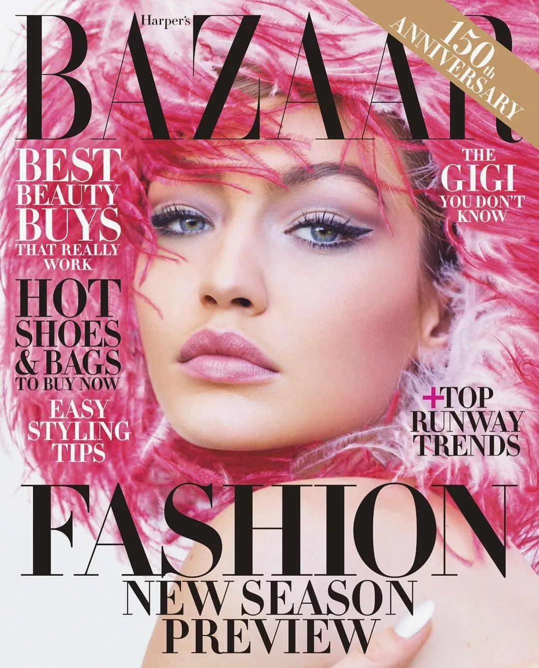 Gigi Hadid jadi cover majalah di edisi spesial © Harper's Bazaar