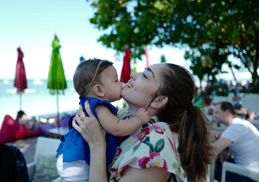 Yasmine Wildblood tengah disibukkan dengan mengasuh anak dan mengaku tidak memiliki persiapan khusus menjelang lebaran © instagram.com/yaswildblood