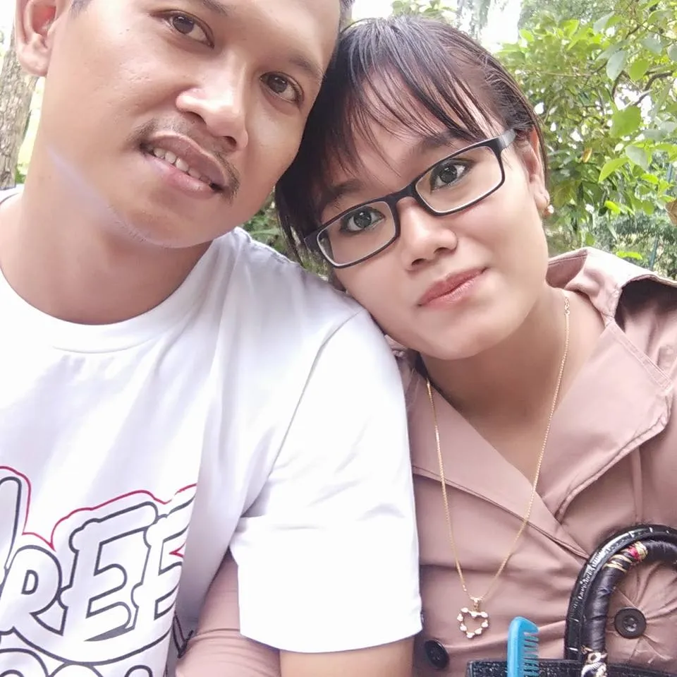 Pasangan suami istri ini berhasil mudik dengan motor baru karena kebiasaan baru yang menguntungkan © Facebook.com/Dita Sari Wootekh